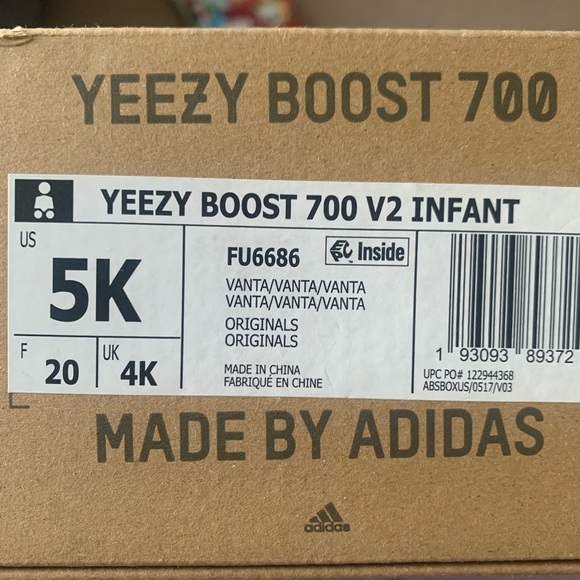 Toddler Yeezy 700 Boost - Picture 7 of 7